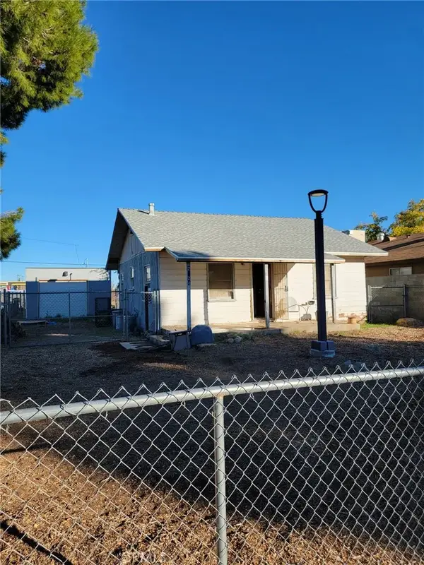 2824 Desert Street, Rosamond, CA 93560