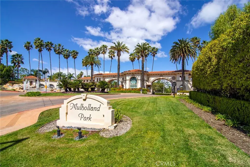 19134 Briarfield Way, Tarzana, CA 91356 - Image #1