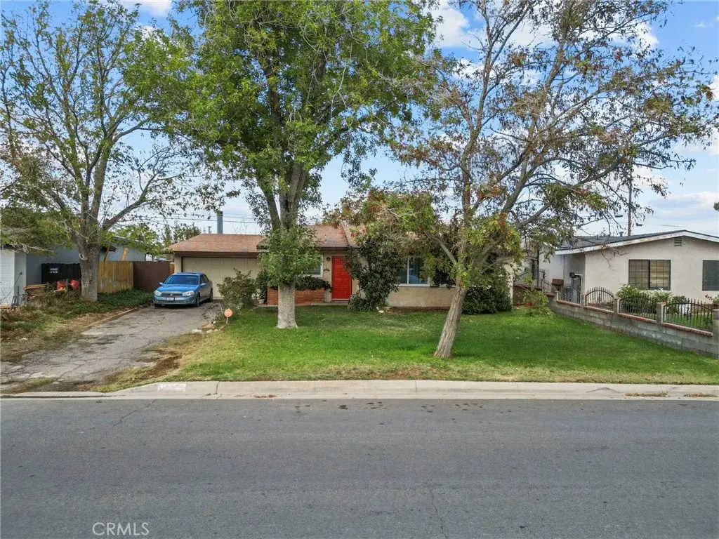 1529 E Avenue Q6, Palmdale, CA 93550 - Image #1