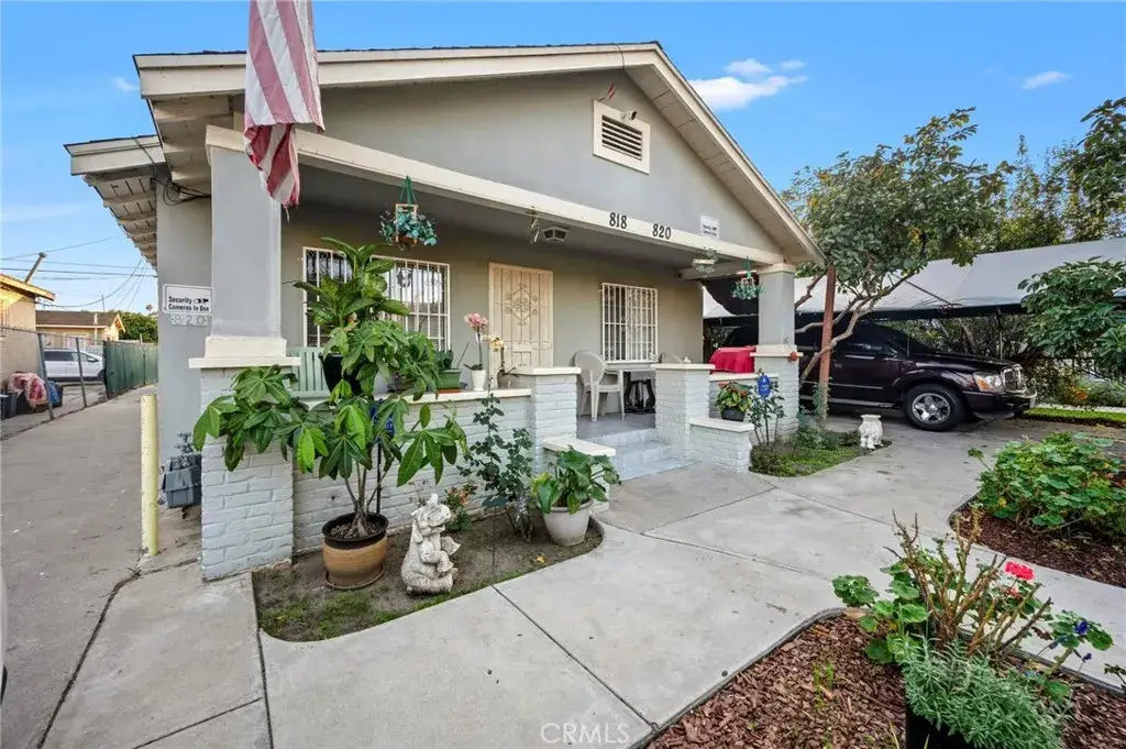 818 W 65th, Los Angeles, CA 90044 - Image #1