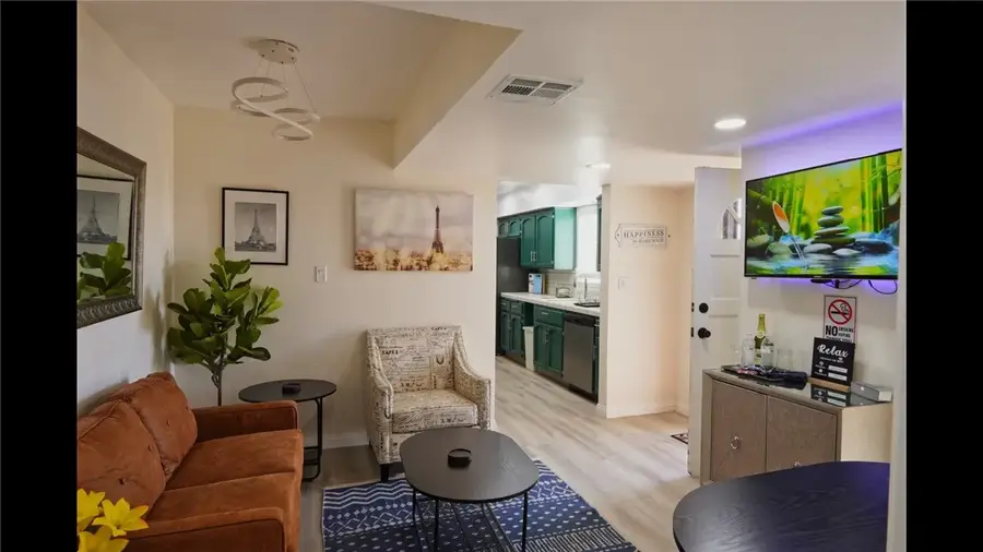 3206 Candlewood Drive, Bakersfield, CA 93306 - #3