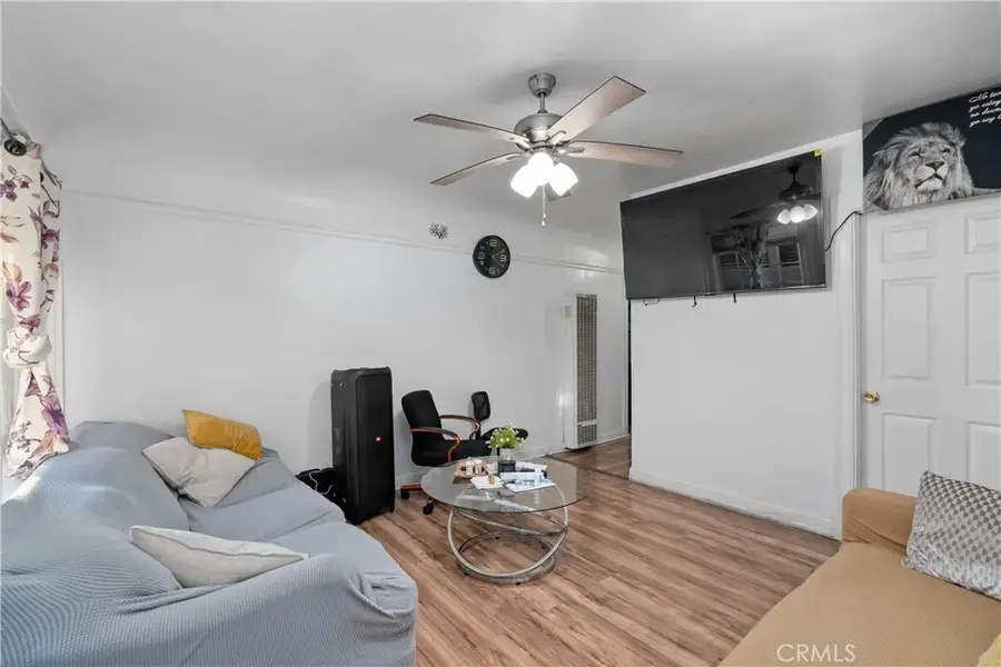 641 W 108th, Los Angeles, CA 90044 - Image #3