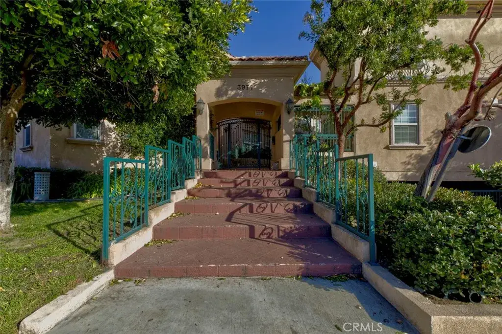 3974 Pennsylvania #112, La Crescenta, CA 91214 - Image #1