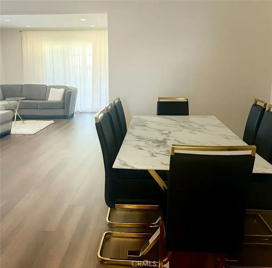 24305 Wabuska, Newhall, CA 91321 - Image #3