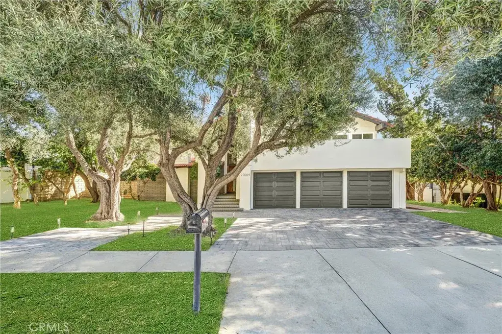 27064 Esward Drive, Calabasas, CA 91301 - Image #1