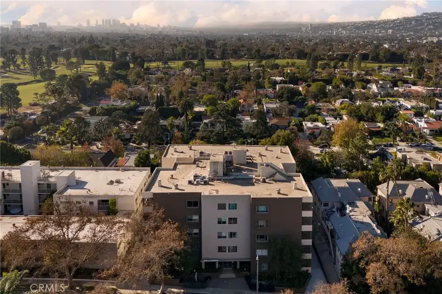 531 N Rossmore Avenue #202, Los Angeles, CA 90004 - Image #2