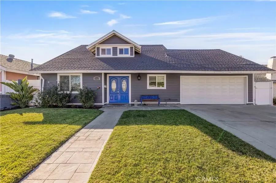 27933 Honeycomb Drive, Saugus, CA 91350 - Image #2