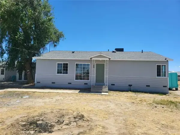 9854 E Ave Q4, Palmdale, CA 93591