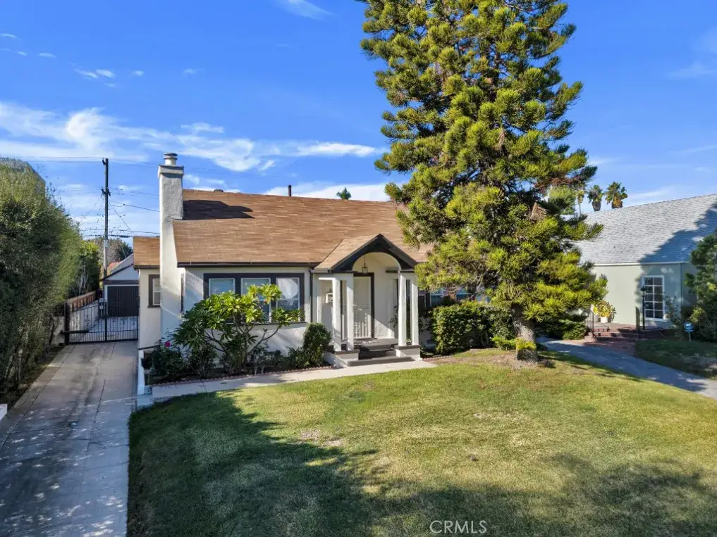337 N Beachwood Drive, Los Angeles, CA 90004 - Image #1
