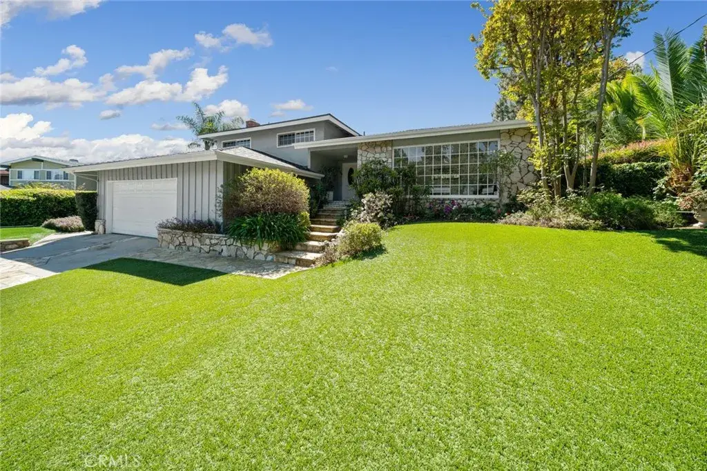 4420 Conchita Way, Tarzana, CA 91356 - Image #1