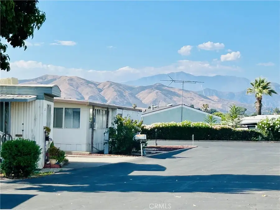 12995 6th #31, Yucaipa, CA 92399 - Image #2