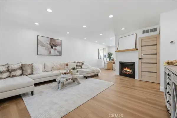 9502 Via Salerno, Burbank, CA 91504