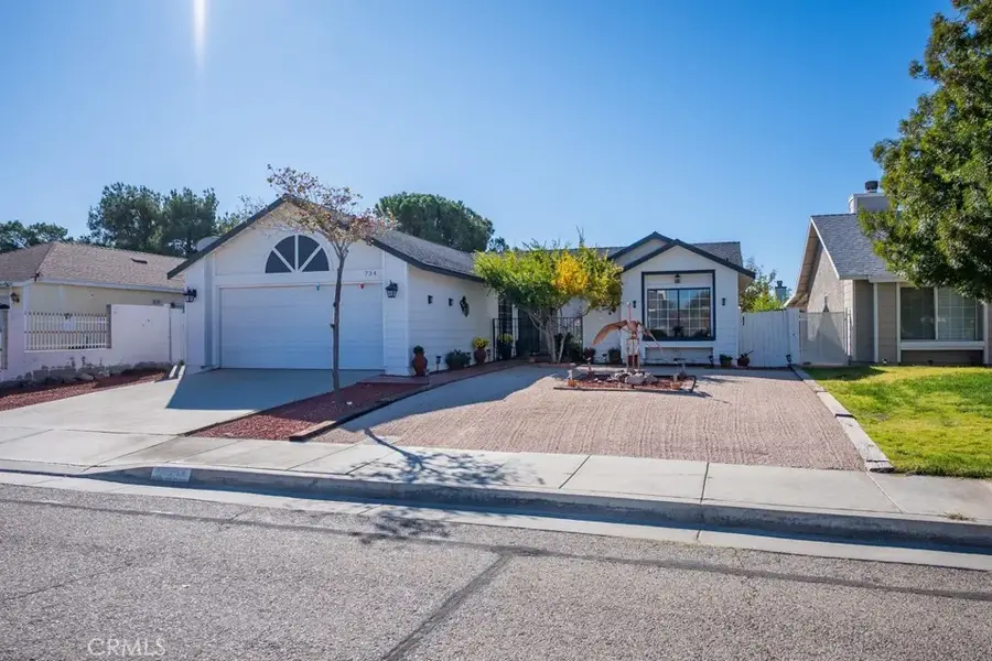 734 W Avenue H2, Lancaster, CA 93534 - Image #2