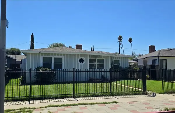 18704 Saticoy Street, Reseda, CA 91335