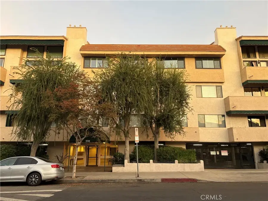 5310 Zelzah, Encino, CA 91316 - Image #2