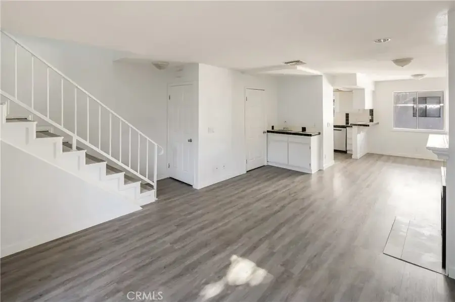 9144 Burnet #31, North Hills, CA 91343 - Image #3