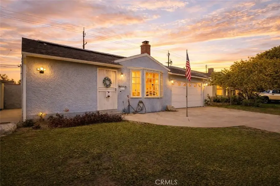 1817 N Hollywood, Burbank, CA 91505 - Image #2