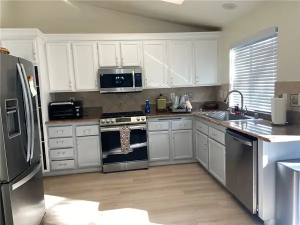 3256 Shale Road, Palmdale, CA 93550