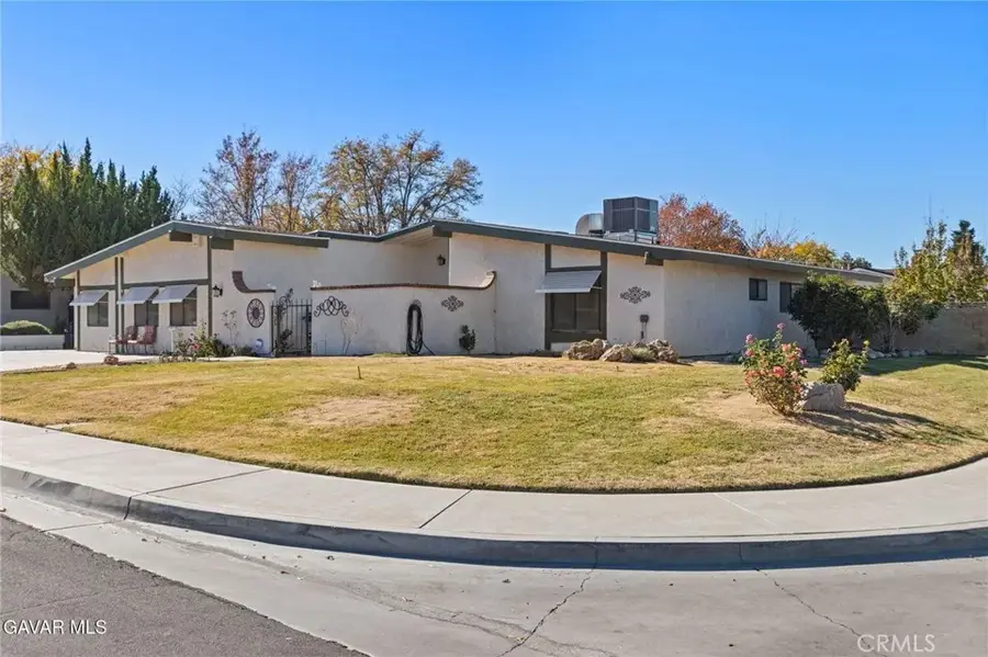 43759 W 27th Street, Lancaster, CA 93536 - Image #2
