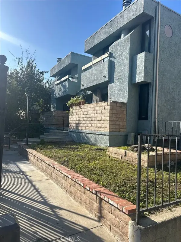 9047 Willis #5, Panorama City, CA 91402