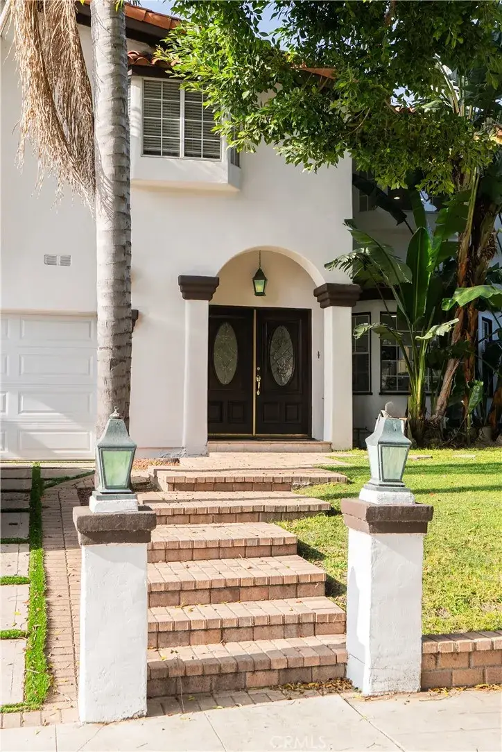 4115 Laurelgrove Avenue, Studio City, CA 91604 - Image #3