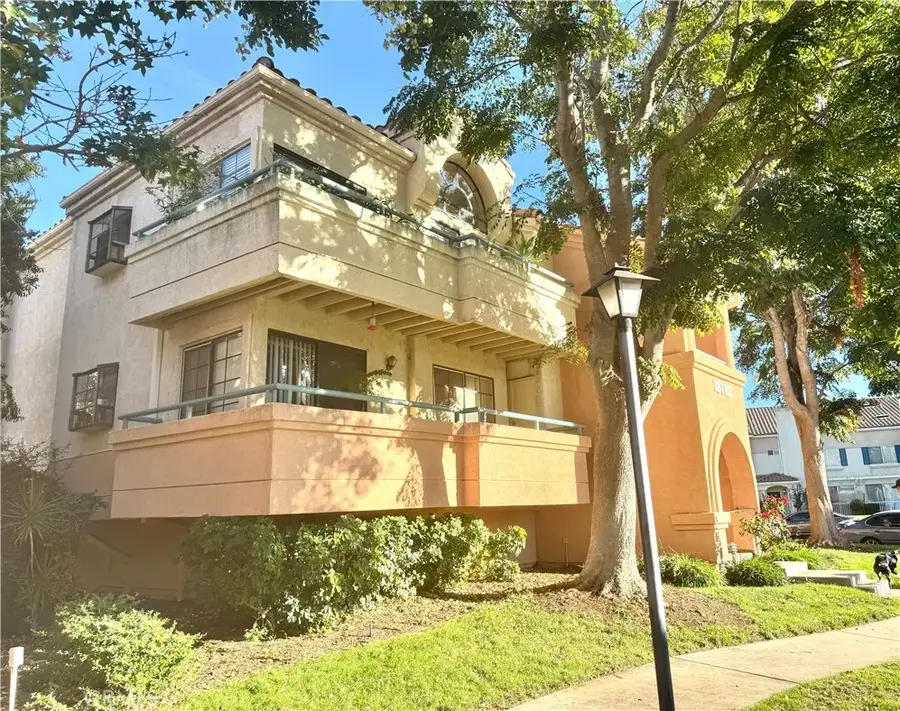 18110 Erik Court #592, Canyon Country, CA 91387 - Image #2