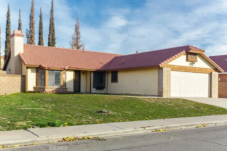 37012 Calle Bonita, Palmdale, CA 93550 - Image #2