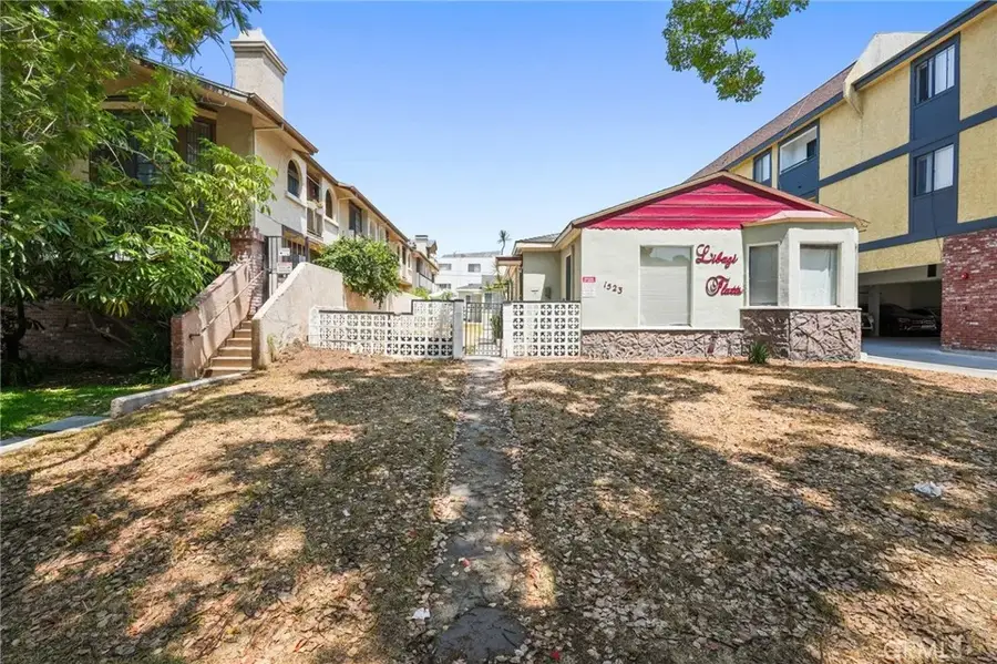 1523 Rock Glen Avenue, Glendale, CA 91205 - Image #2