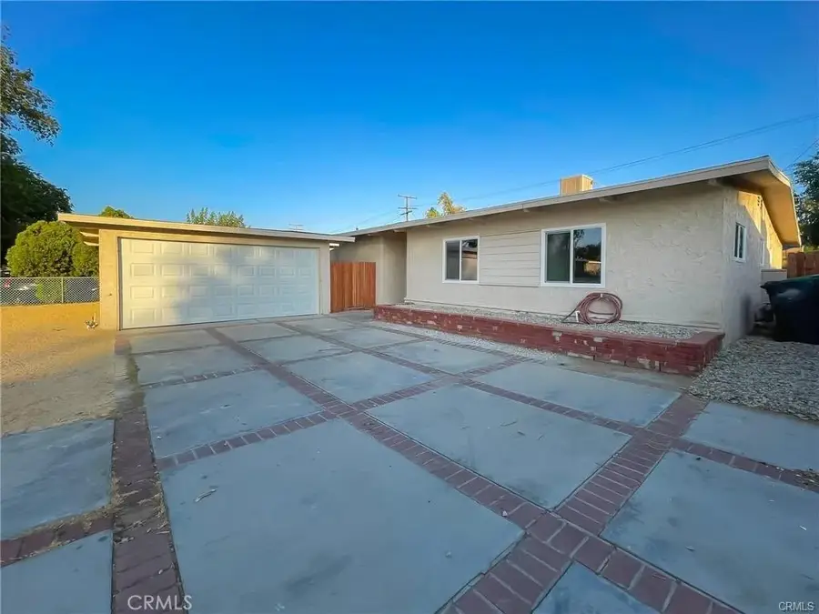 1408 W Avenue H15, Lancaster, CA 93534 - Image #2