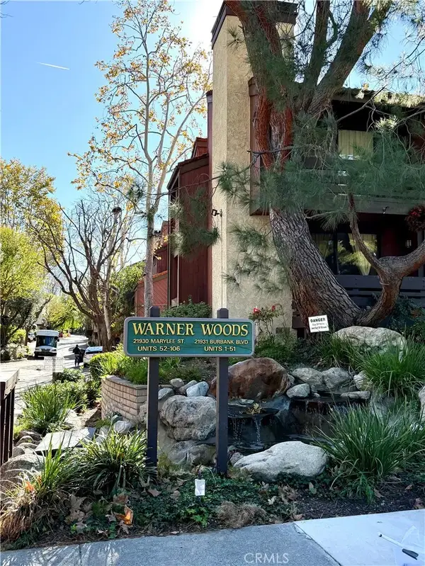 21930 Marylee #98, Woodland Hills, CA 91367