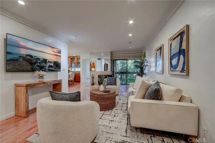 15335 Magnolia #216, Sherman Oaks, CA 91403 - Image #3