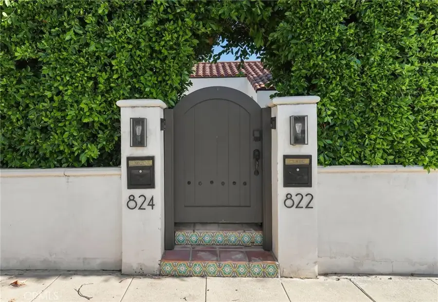 822 N Stanley, Los Angeles, CA 90046 - Image #2