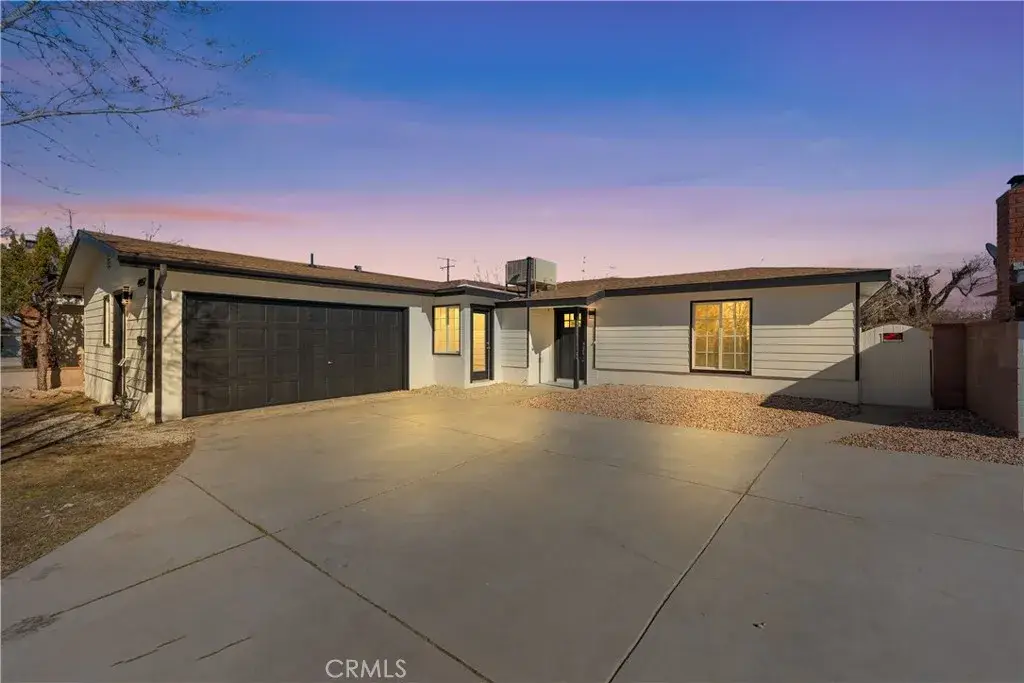 44952 Harlas, Lancaster, CA 93534 - Image #1