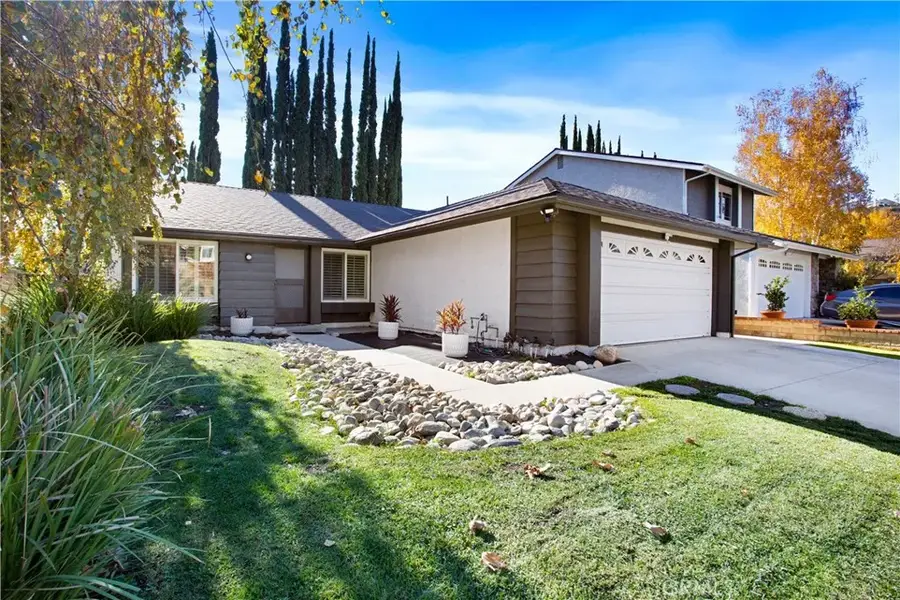 27987 Caraway, Saugus, CA 91350 - Image #2
