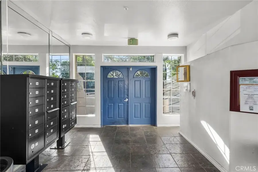 18347 Saticoy Street #24, Reseda, CA 91335 - #2