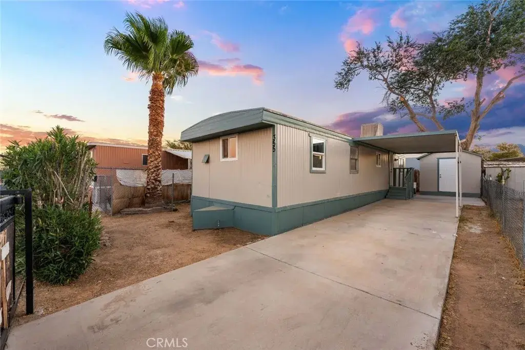 3300 15th West, Rosamond, CA 93560 - #1
