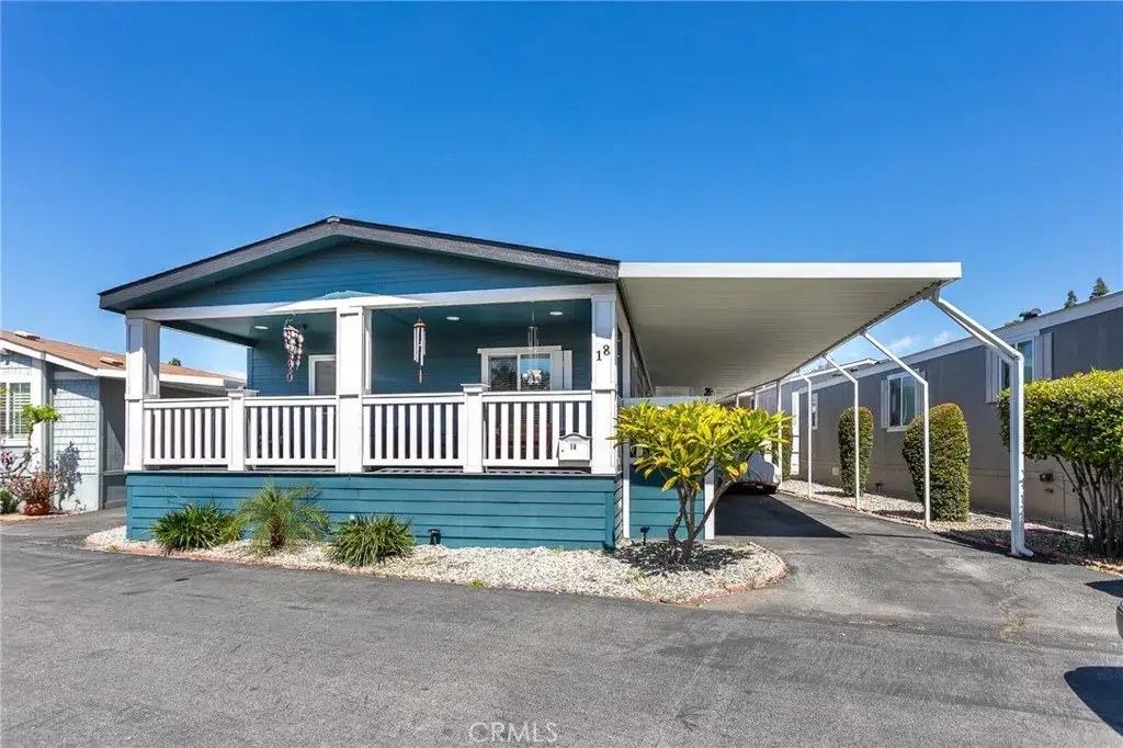 18 Portola, Mission Hills, CA 91345 - Image #1