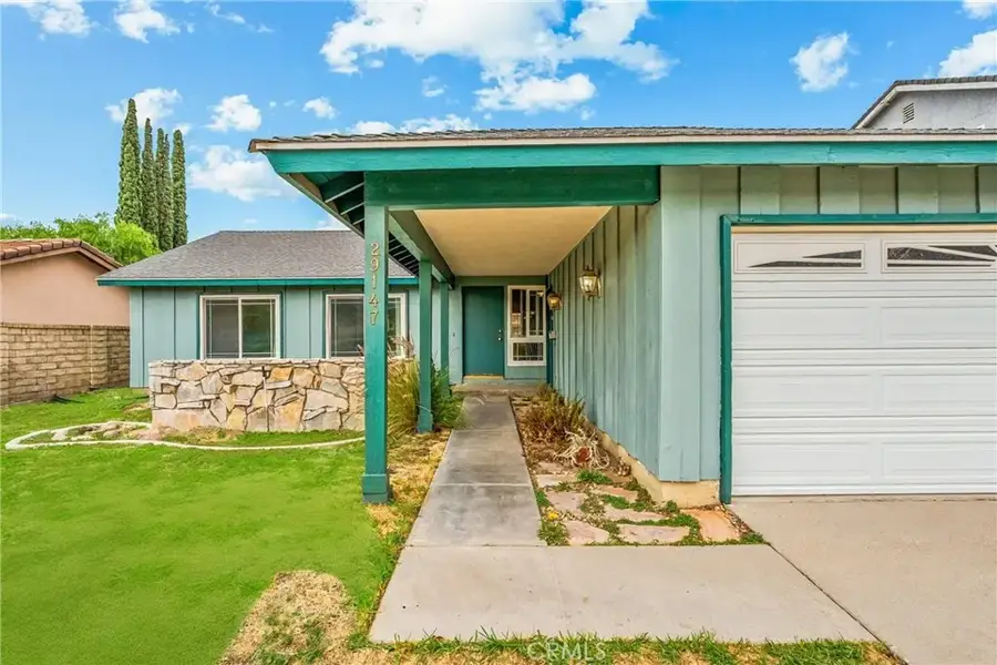 29147 Lotusgarden, Canyon Country, CA 91387 - Image #3