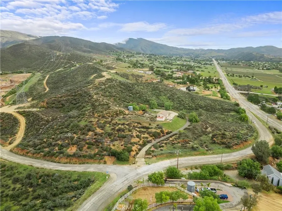 10657 Mint Canyon, Agua Dulce, CA 91390 - Image #2