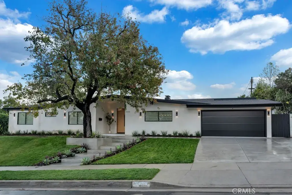 5330 Dubois Avenue, Woodland Hills, CA 91367 - Image #1