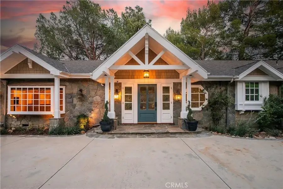 22757 Plummer Street, Chatsworth, CA 91311 - Image #2