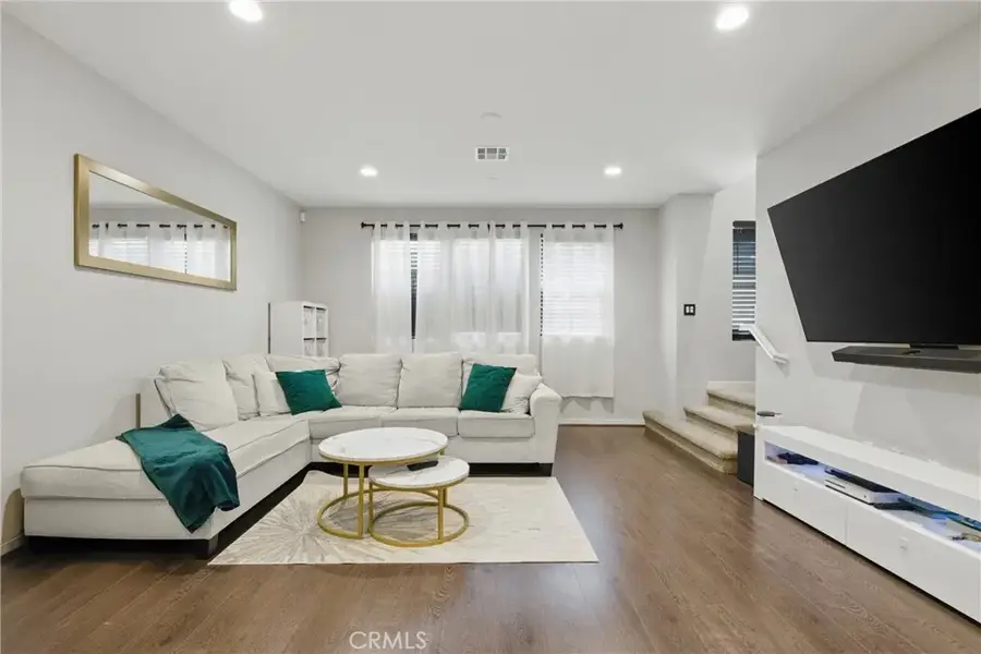 13238 Klein Court, Sylmar, CA 91342 - Image #2