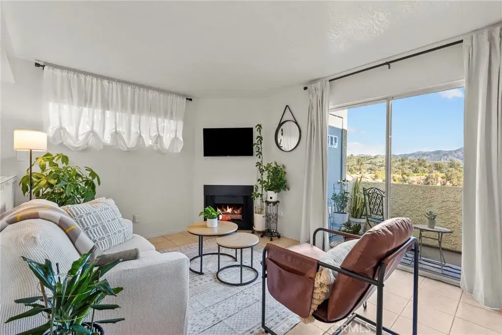 18209 Sierra Highway #88, Canyon Country, CA 91351 - Image #1