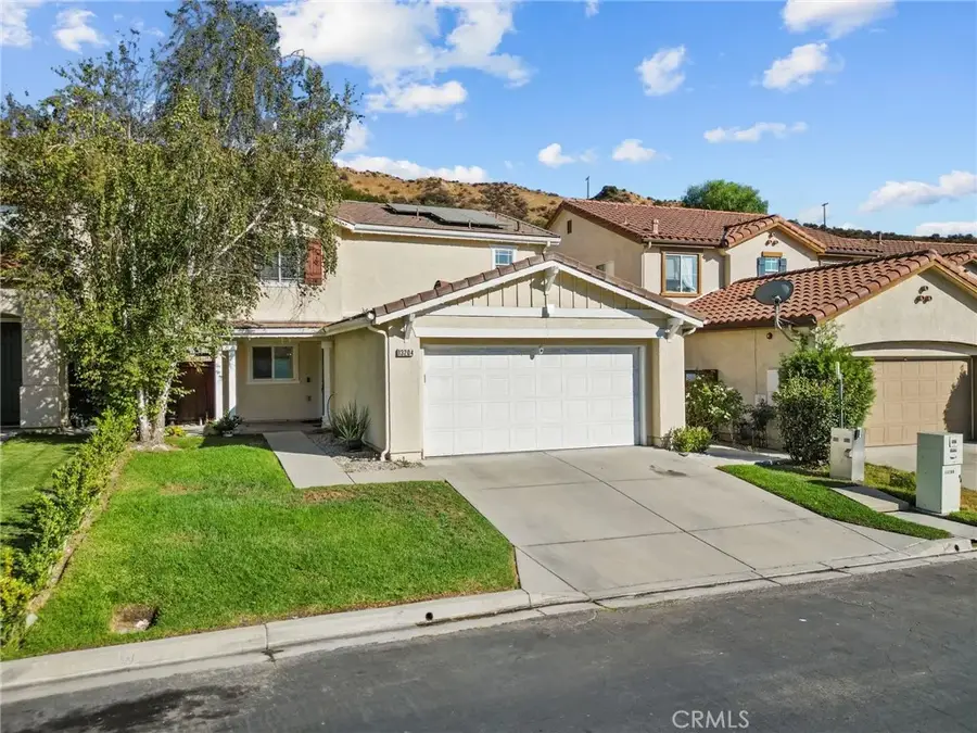 13204 Alta Vista Way, Sylmar, CA 91342 - Image #2
