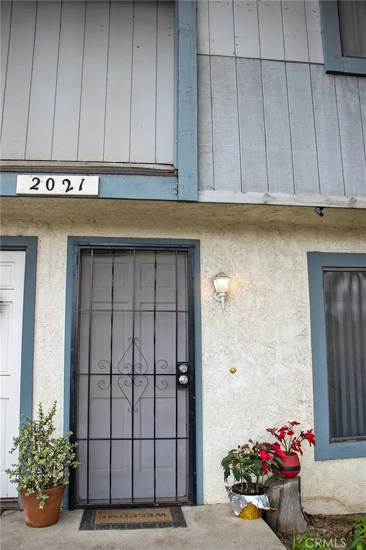 2021 E Bard Road, Oxnard, CA 93033 - Image #1