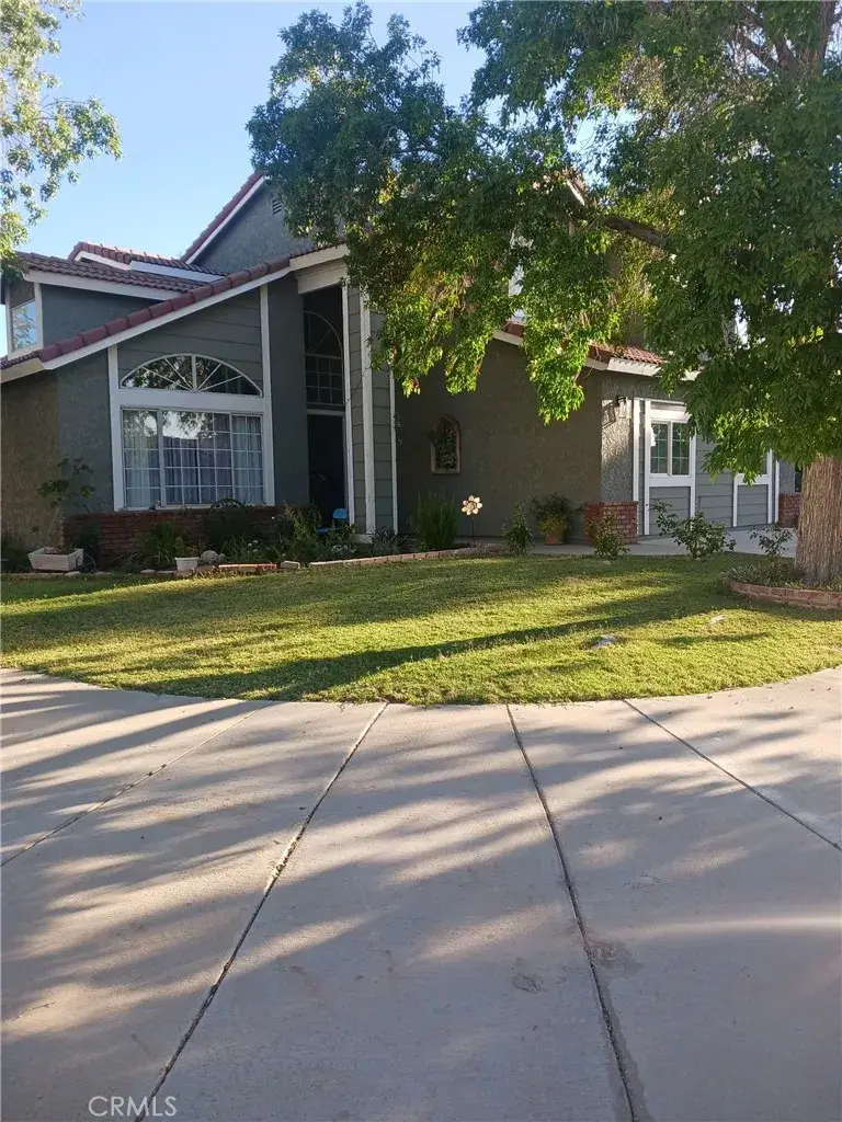 660 E Avenue J10, Lancaster, CA 93535 - #2