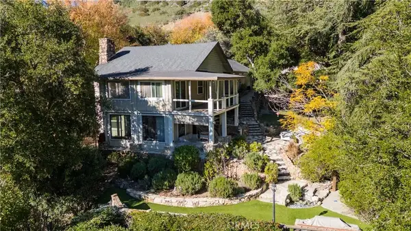 2305 Sugarloaf Drive, Agoura Hills, CA 91301