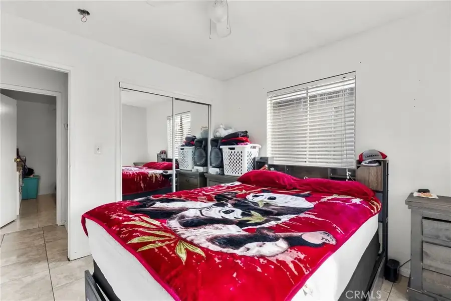 11419 Acala Avenue, San Fernando, CA 91340 - Image #2