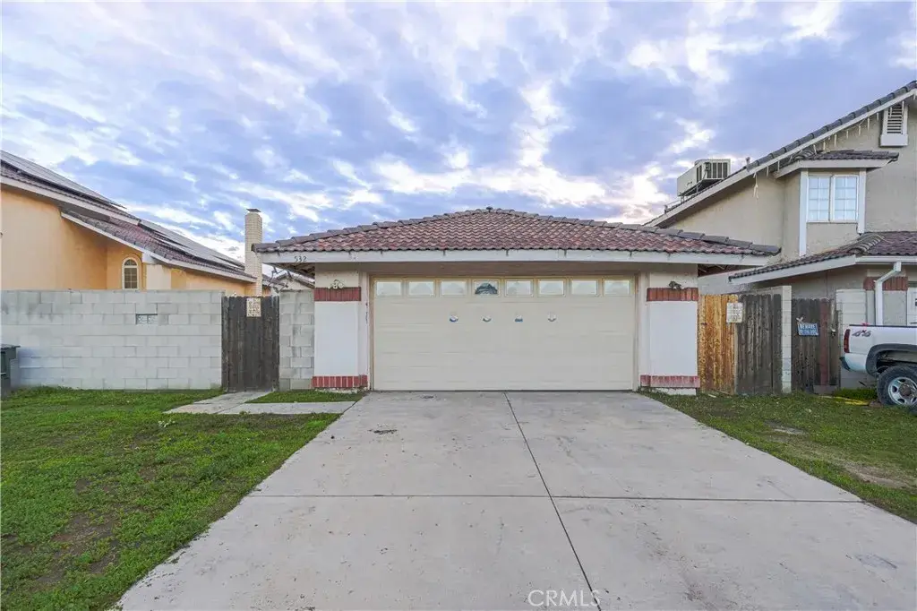 5320 Jonah, Bakersfield, CA 93307 - #1