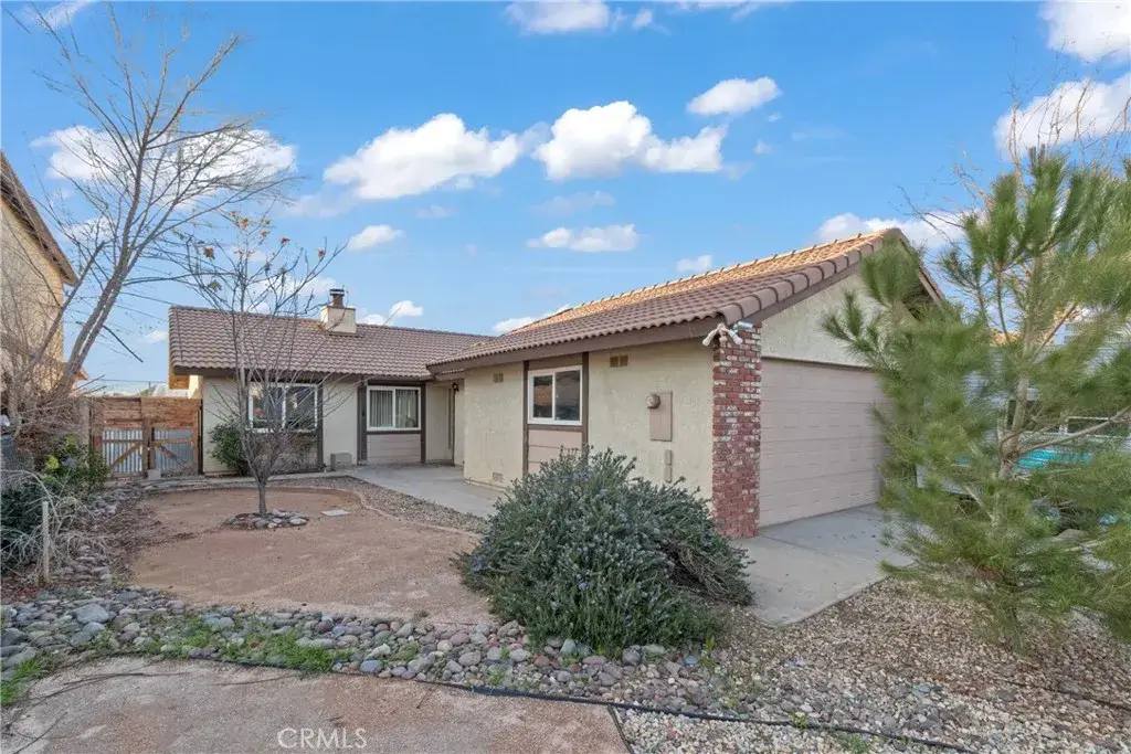 37665 San Ysidro, Palmdale, CA 93550 - Image #1